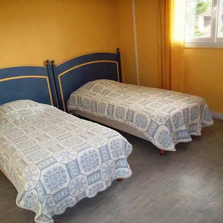 Atlantic Hotel 2*